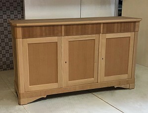 Credenza 