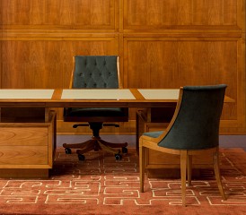 Poltrona Biedermeier girevole